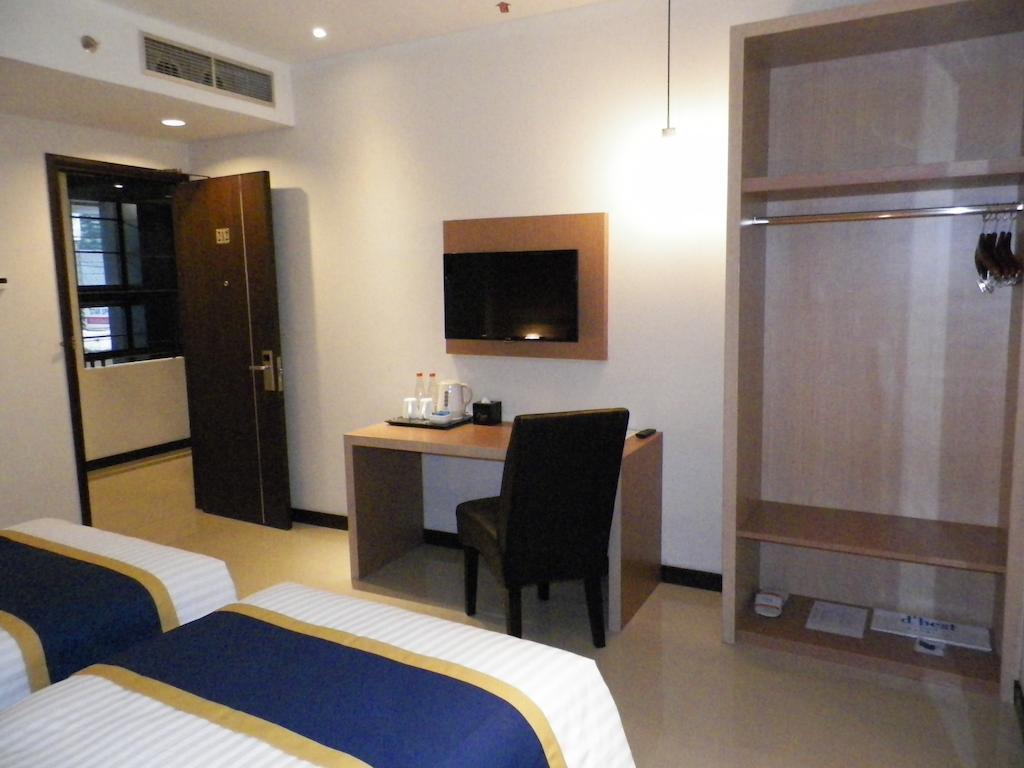 D'Best Hotel Pasar Baru Bandung Camera foto