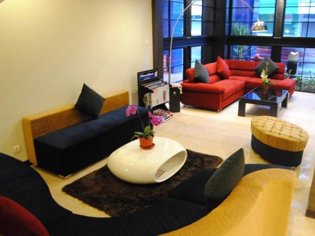 D'Best Hotel Pasar Baru Bandung Esterno foto
